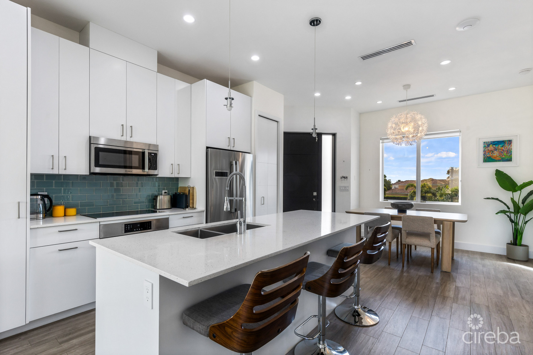 CYPRESS POINTE NORTH 207, CRYSTAL HARBOUR ONE BED CONDO