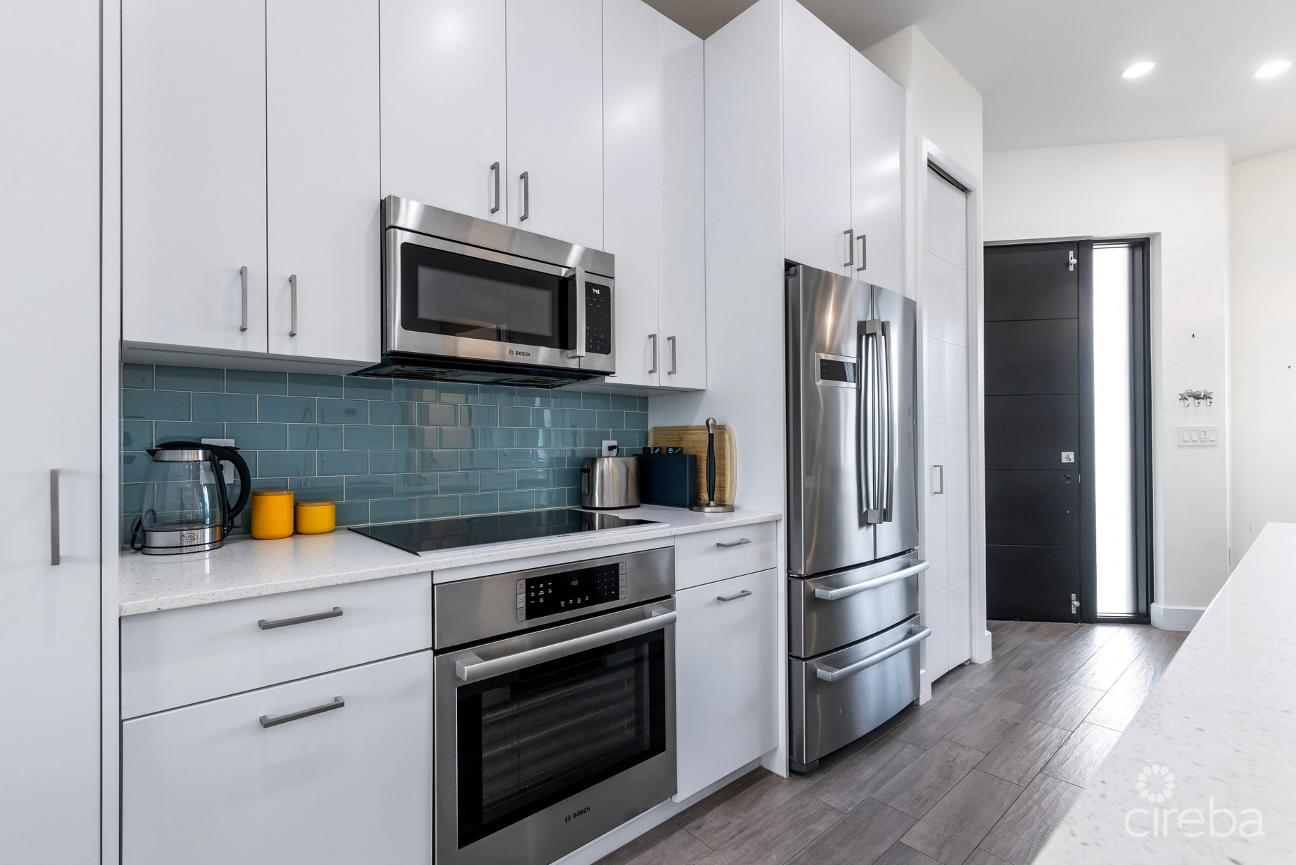 CYPRESS POINTE NORTH 207, CRYSTAL HARBOUR ONE BED CONDO