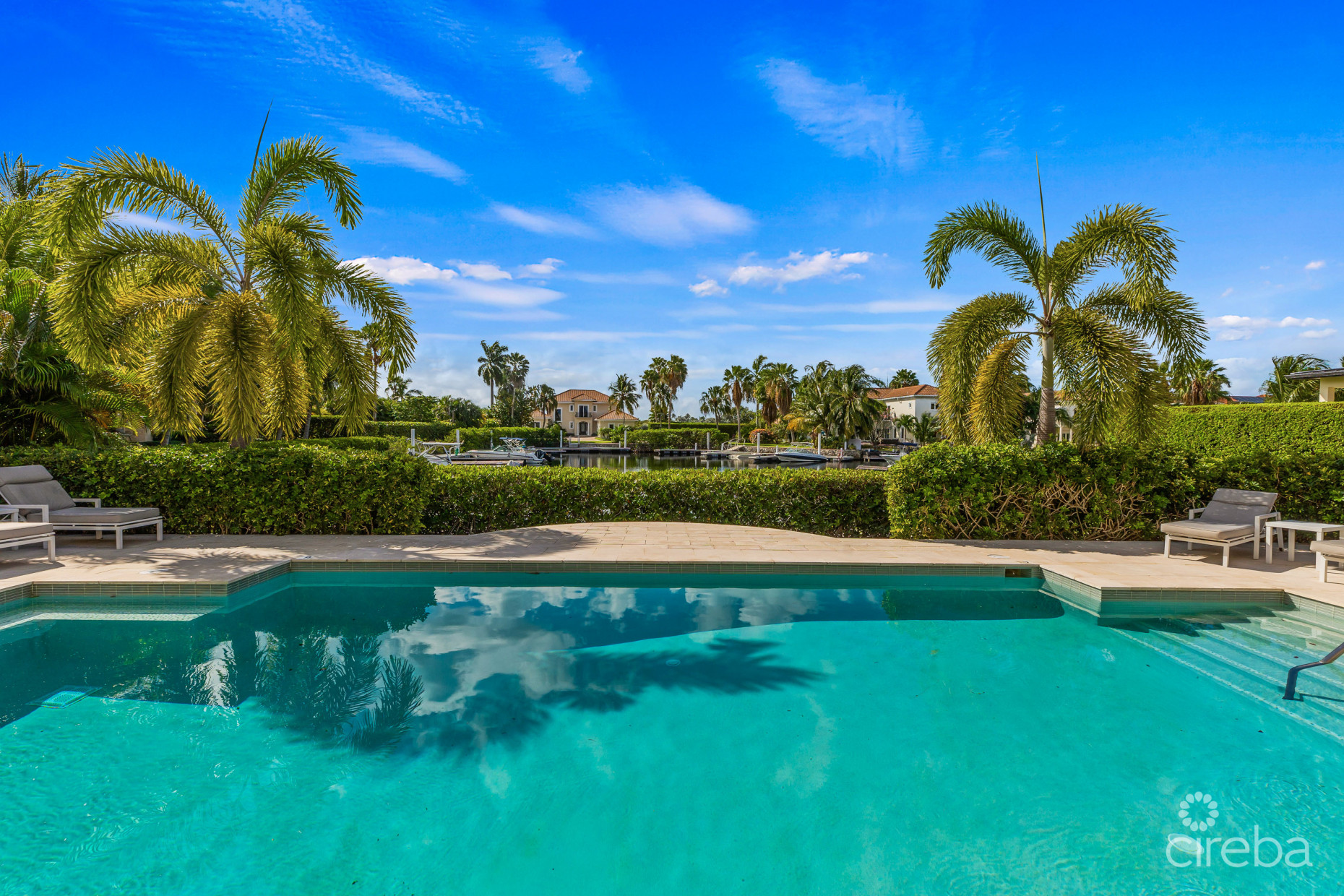 CYPRESS POINTE NORTH 207, CRYSTAL HARBOUR ONE BED CONDO