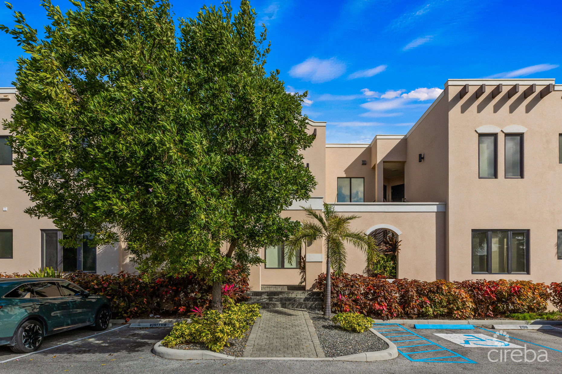 CYPRESS POINTE NORTH 207, CRYSTAL HARBOUR ONE BED CONDO