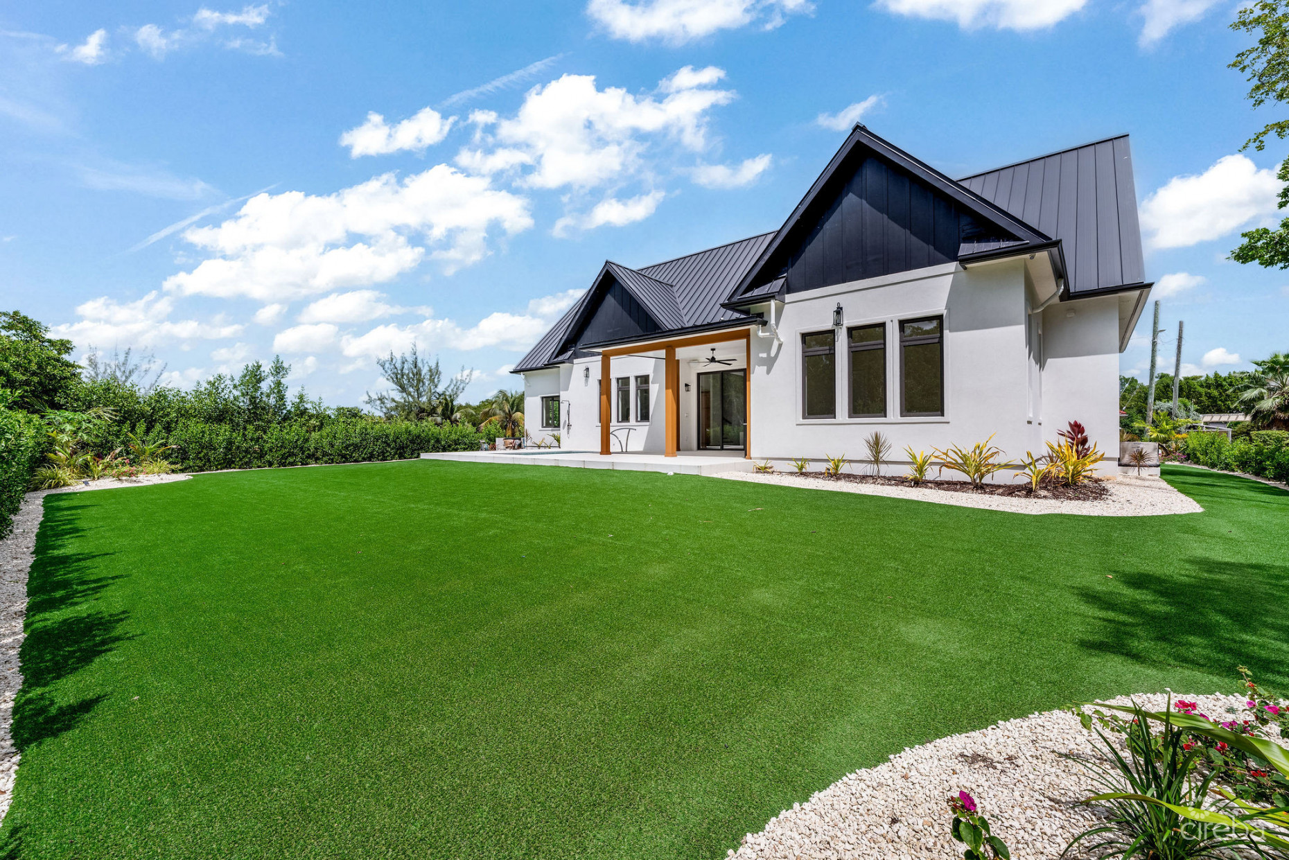 BEL AIR DR, SOUTH SOUND - CUSTOM NEW BUILD