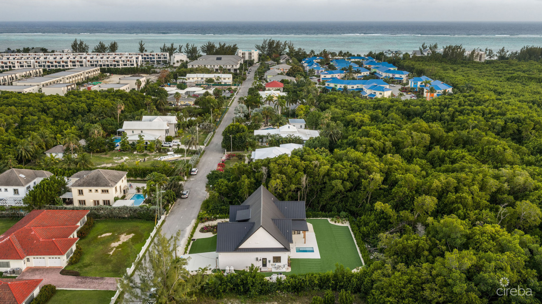 BEL AIR DR, SOUTH SOUND - CUSTOM NEW BUILD