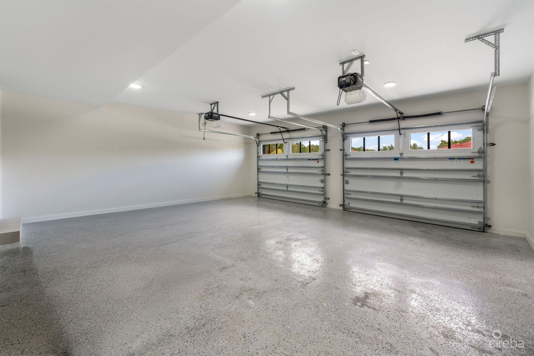 BEL AIR DR, SOUTH SOUND - CUSTOM NEW BUILD