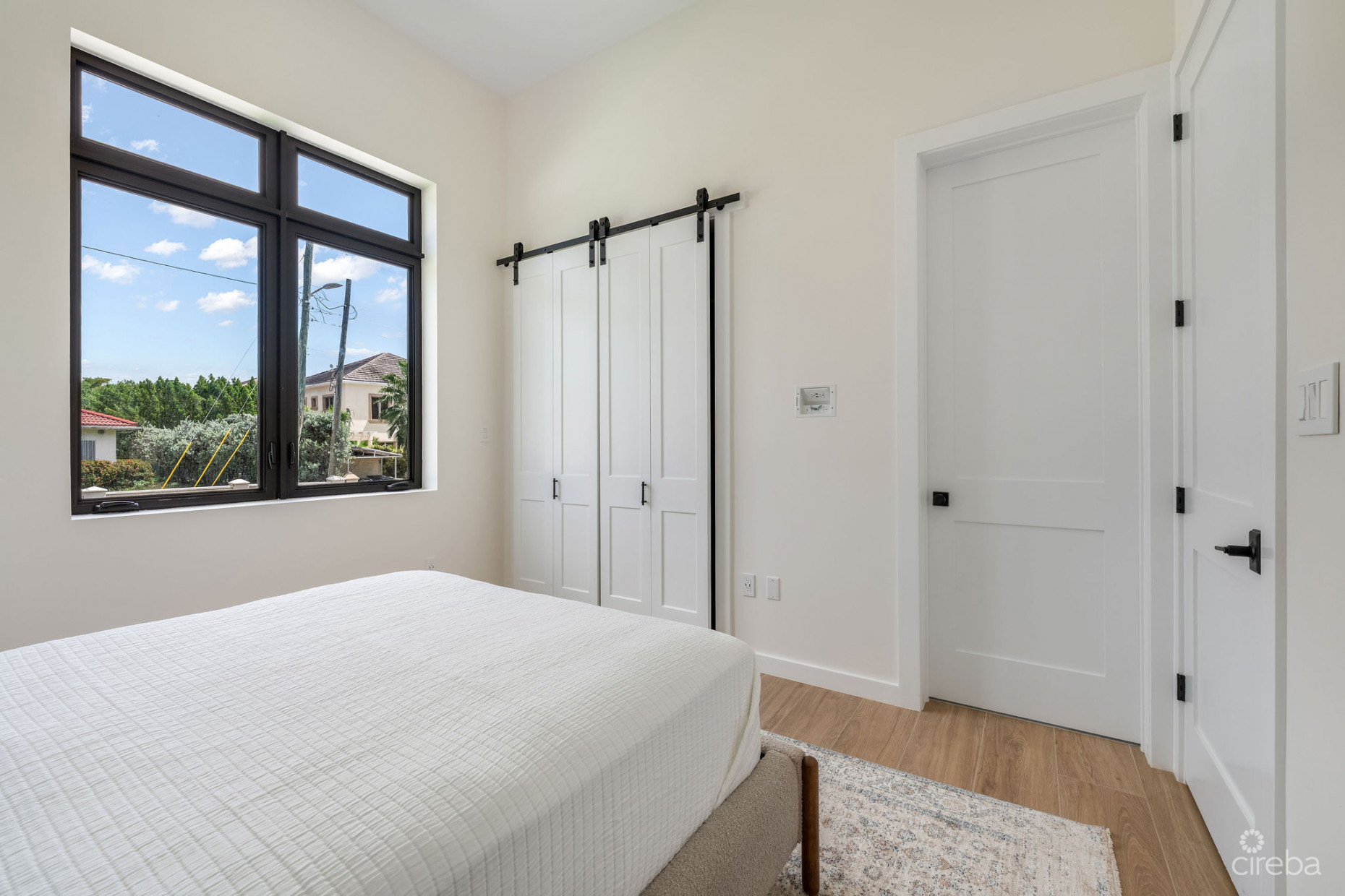 BEL AIR DR, SOUTH SOUND - CUSTOM NEW BUILD