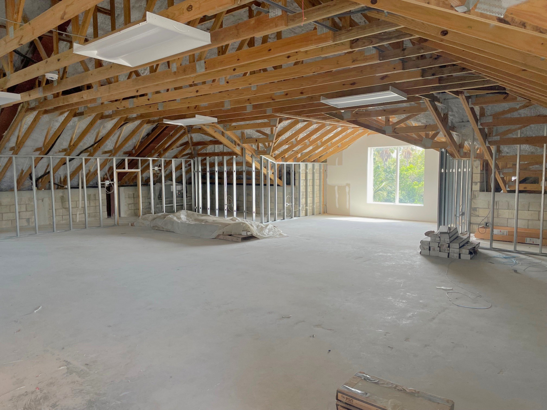 Prime Office Space At Refuel Station 2nd Floor