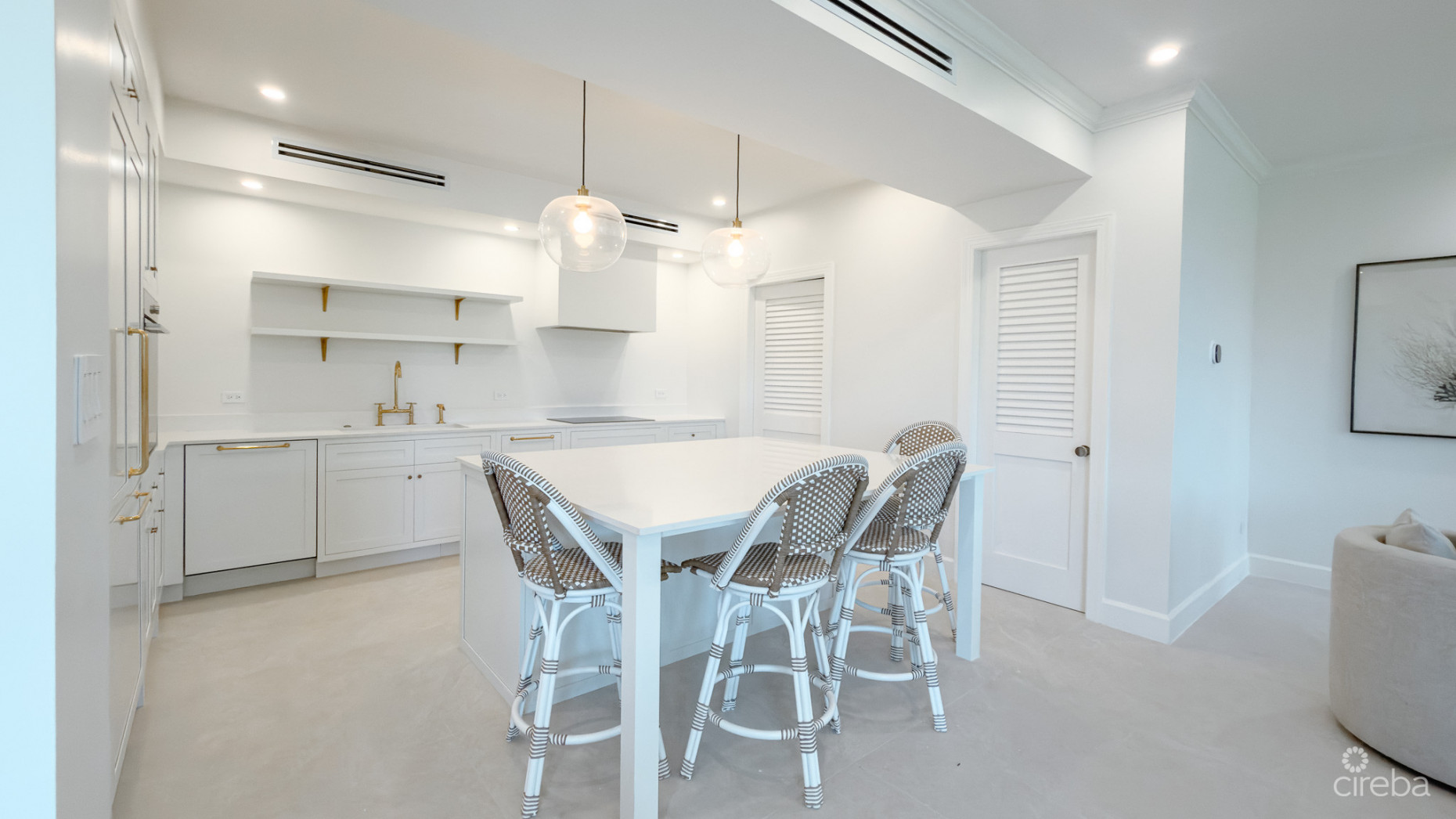 BRITANNIA KINGS COURT 3 BED WITH DOCK