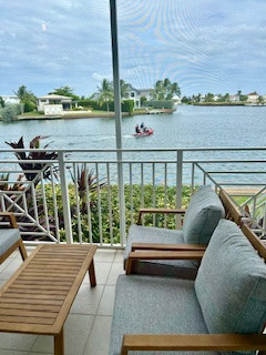 One Bedroom Canal Front Condo With Balcony