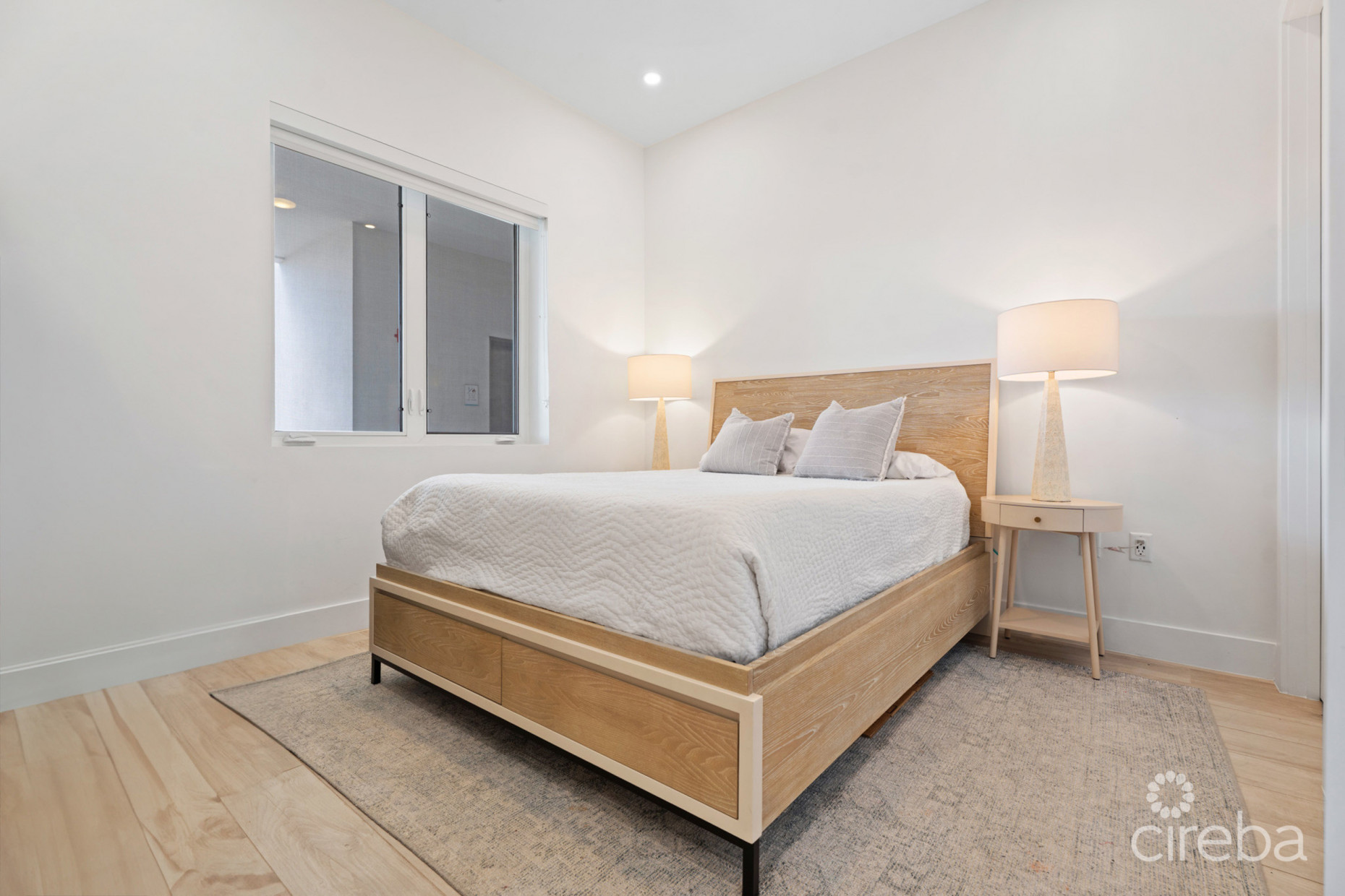 AURA #107, - GROUND FLOOR 3 BED POOLFRONT RESIDENCE