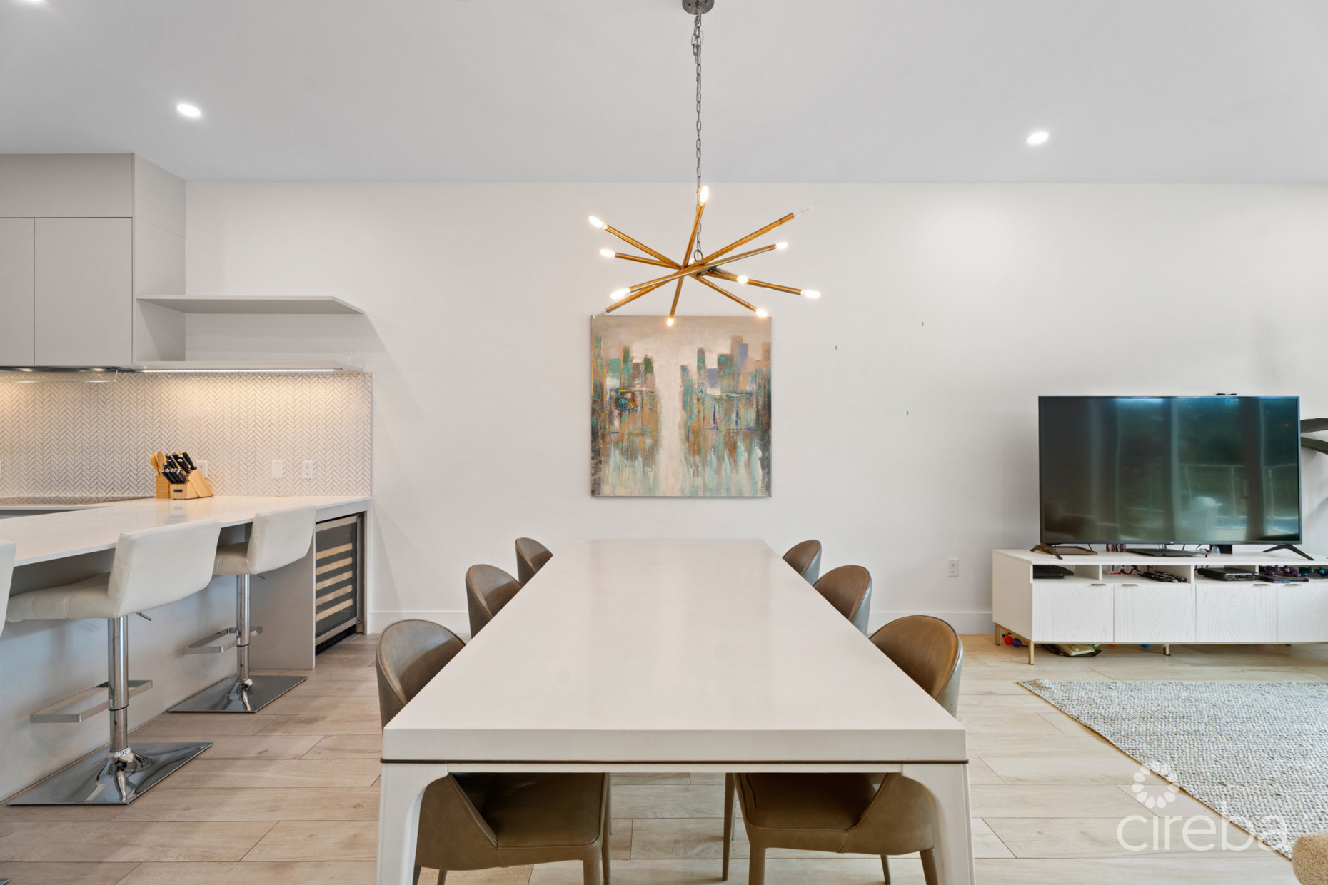 AURA #107, - GROUND FLOOR 3 BED POOLFRONT RESIDENCE