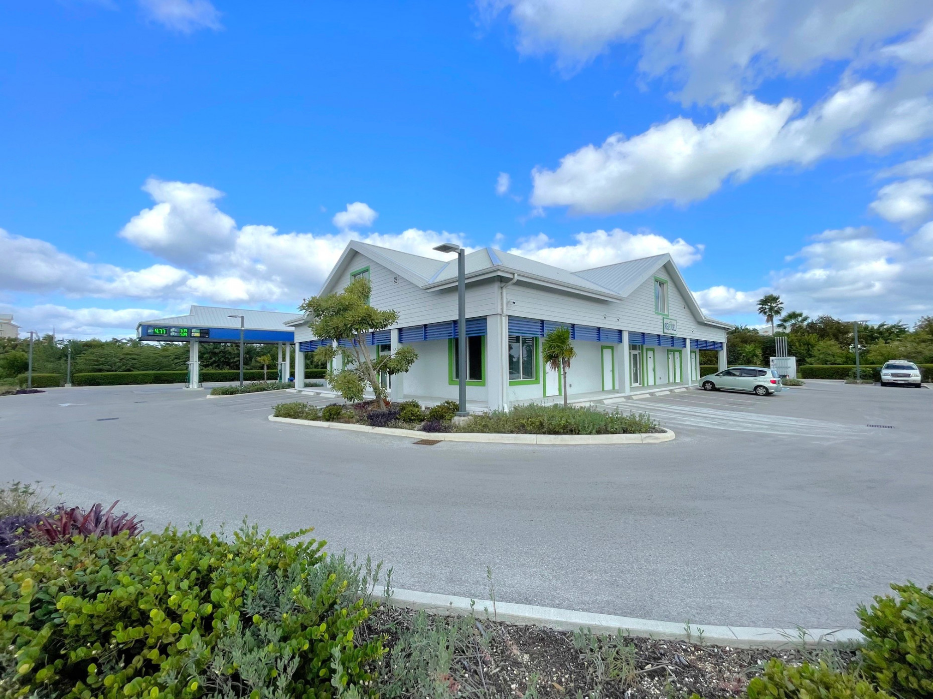 Retail Space At Refuel Station On Esterly Tibbets Highway