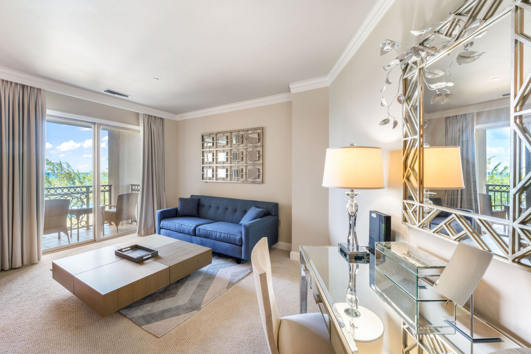 Ritz-carlton Private Residence #608 North Tower