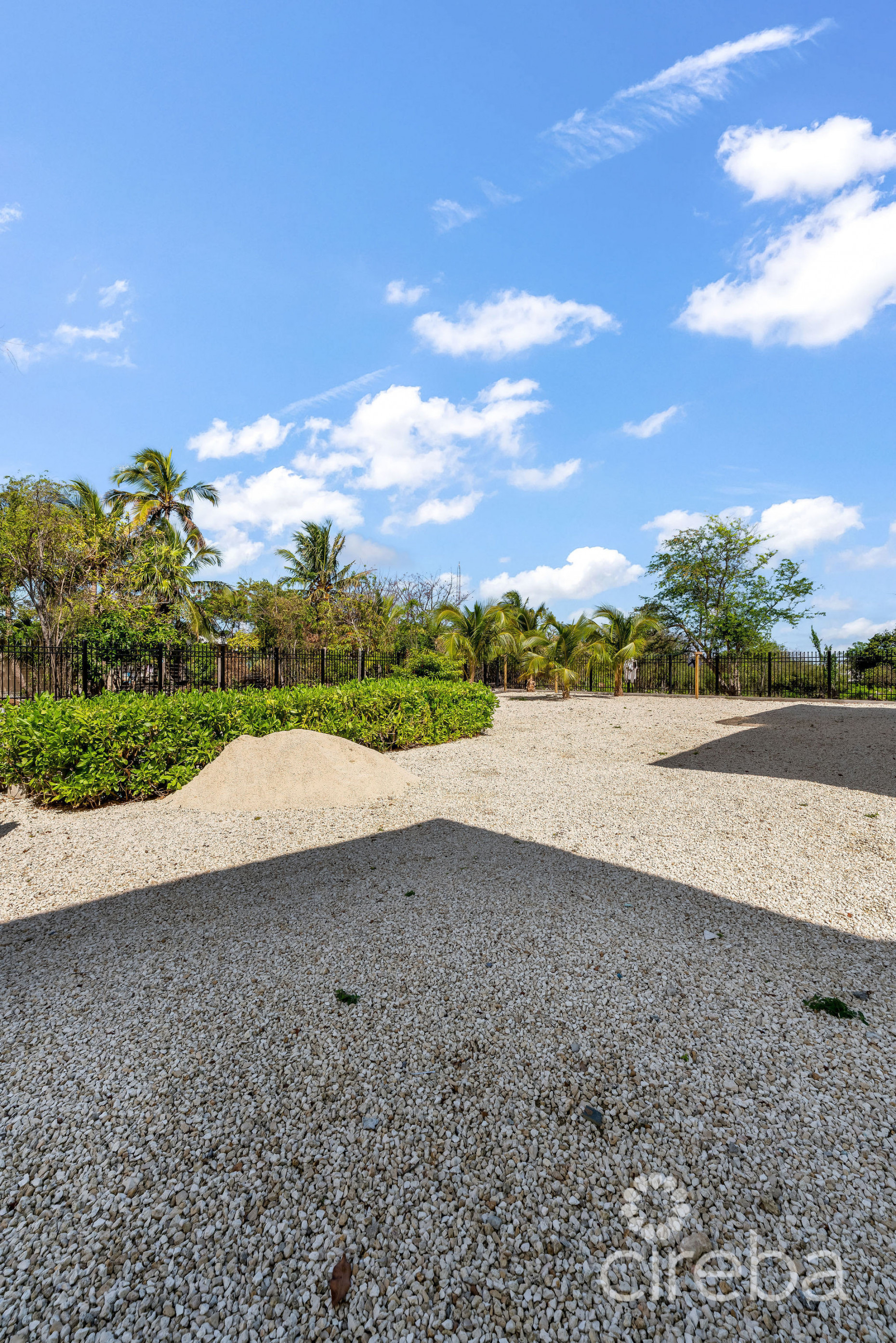 INCOME-PRODUCING RESIDENTIAL PORTFOLIO --4 STUDIOS IN WEST BAY