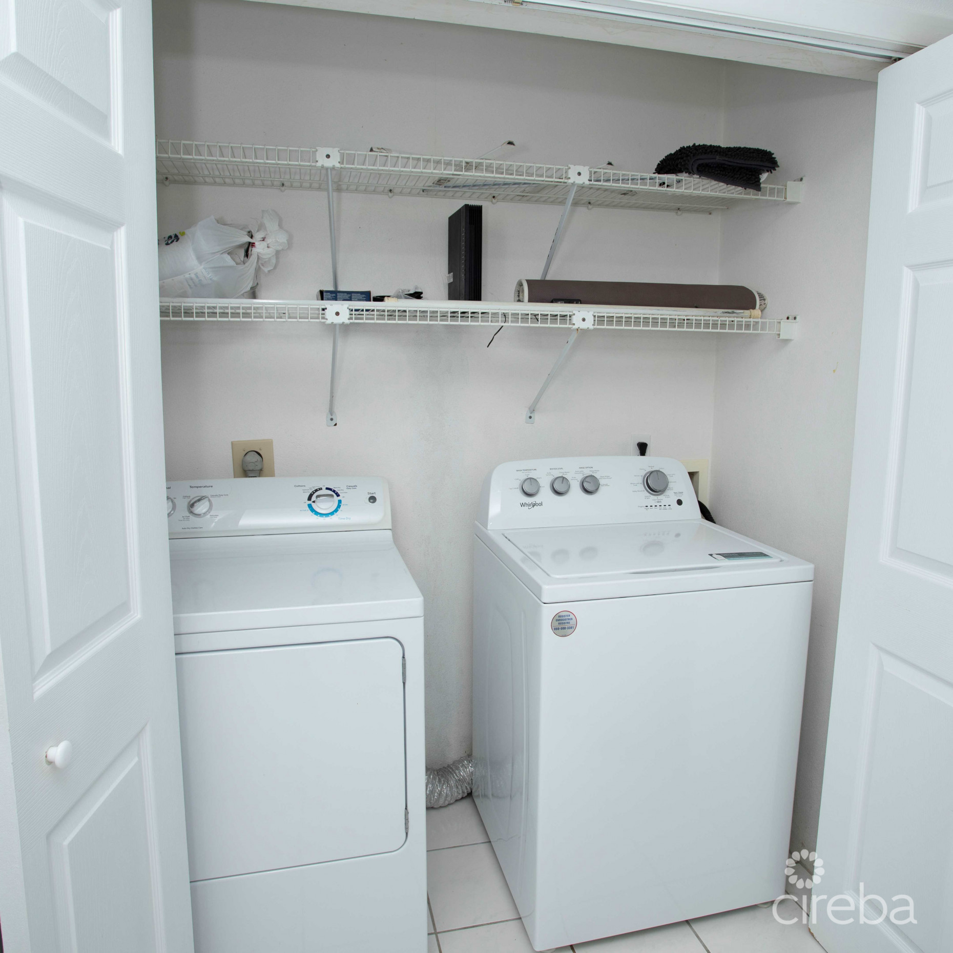 MUST SEE PLEASANT PALMS 2 BEDROOM