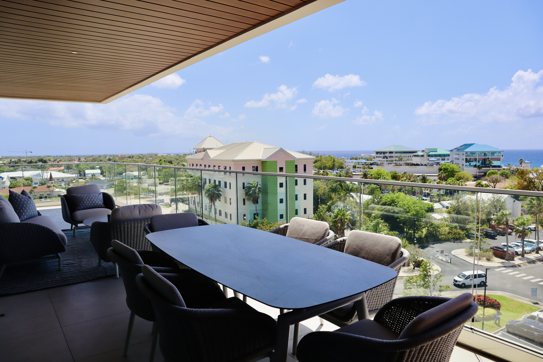 One|gt 601 - Signature Grand Residence