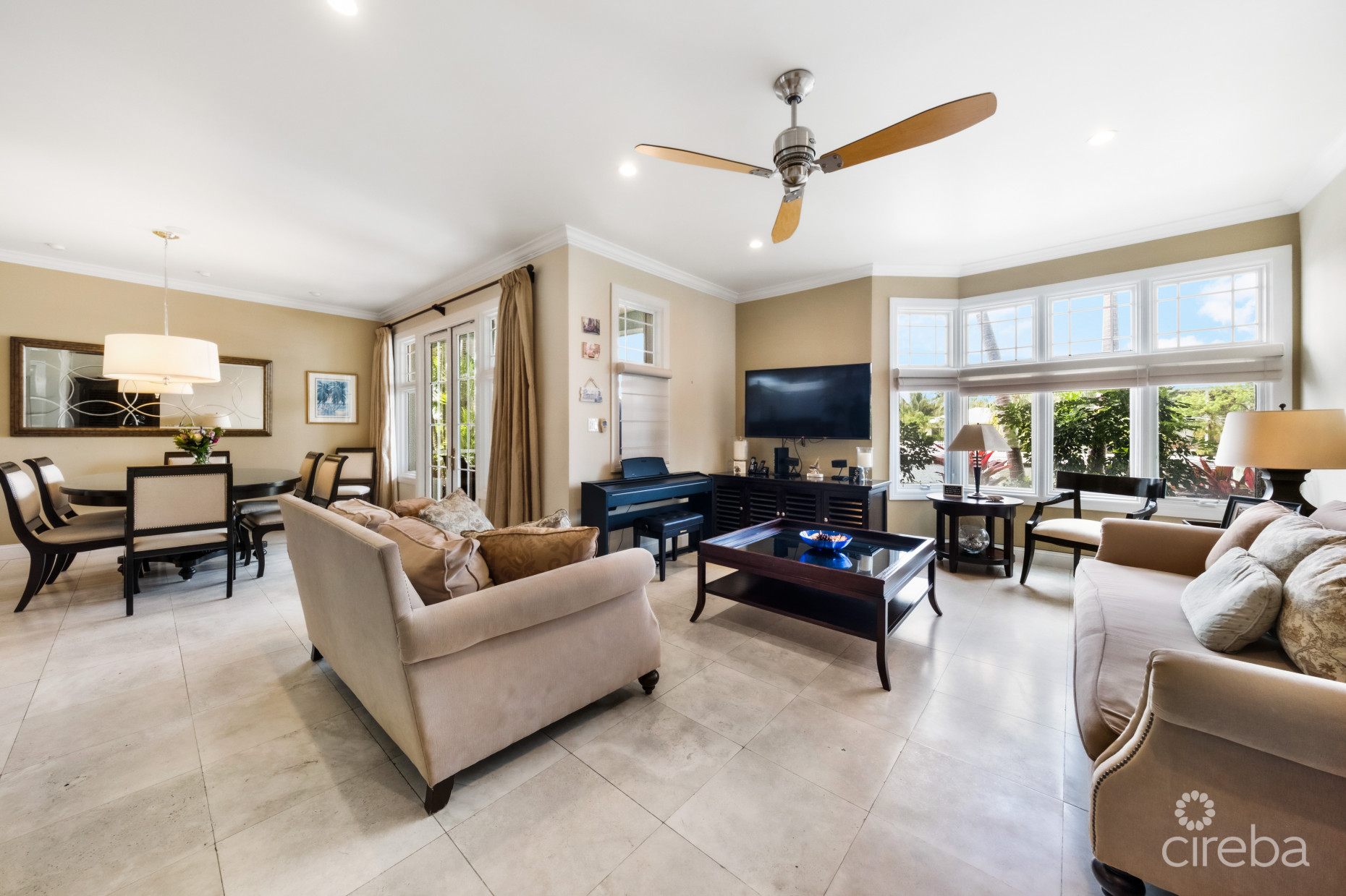 BRITANNIA KINGS COURT 2BED WITH DOCK