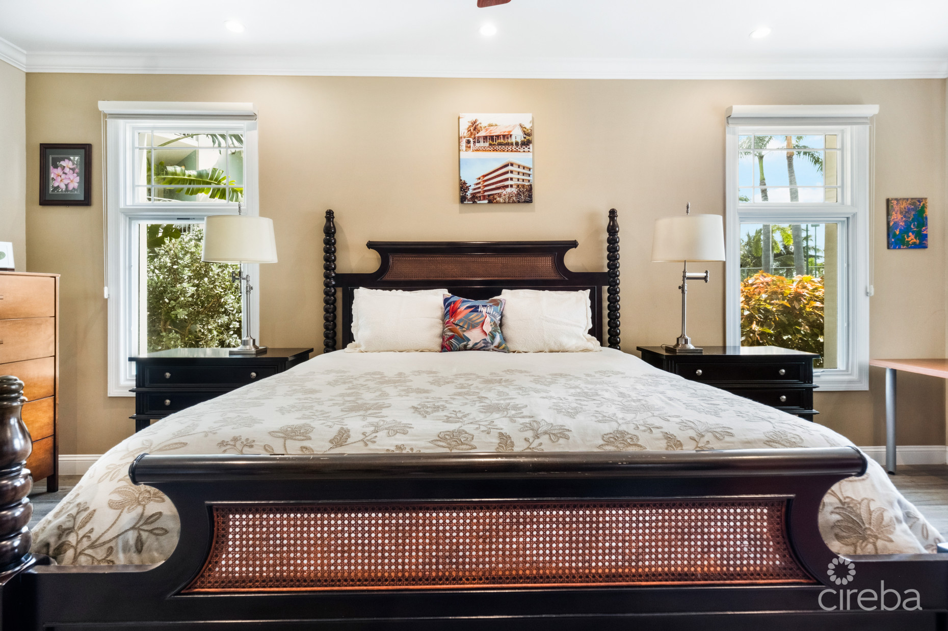 BRITANNIA KINGS COURT 2BED WITH DOCK