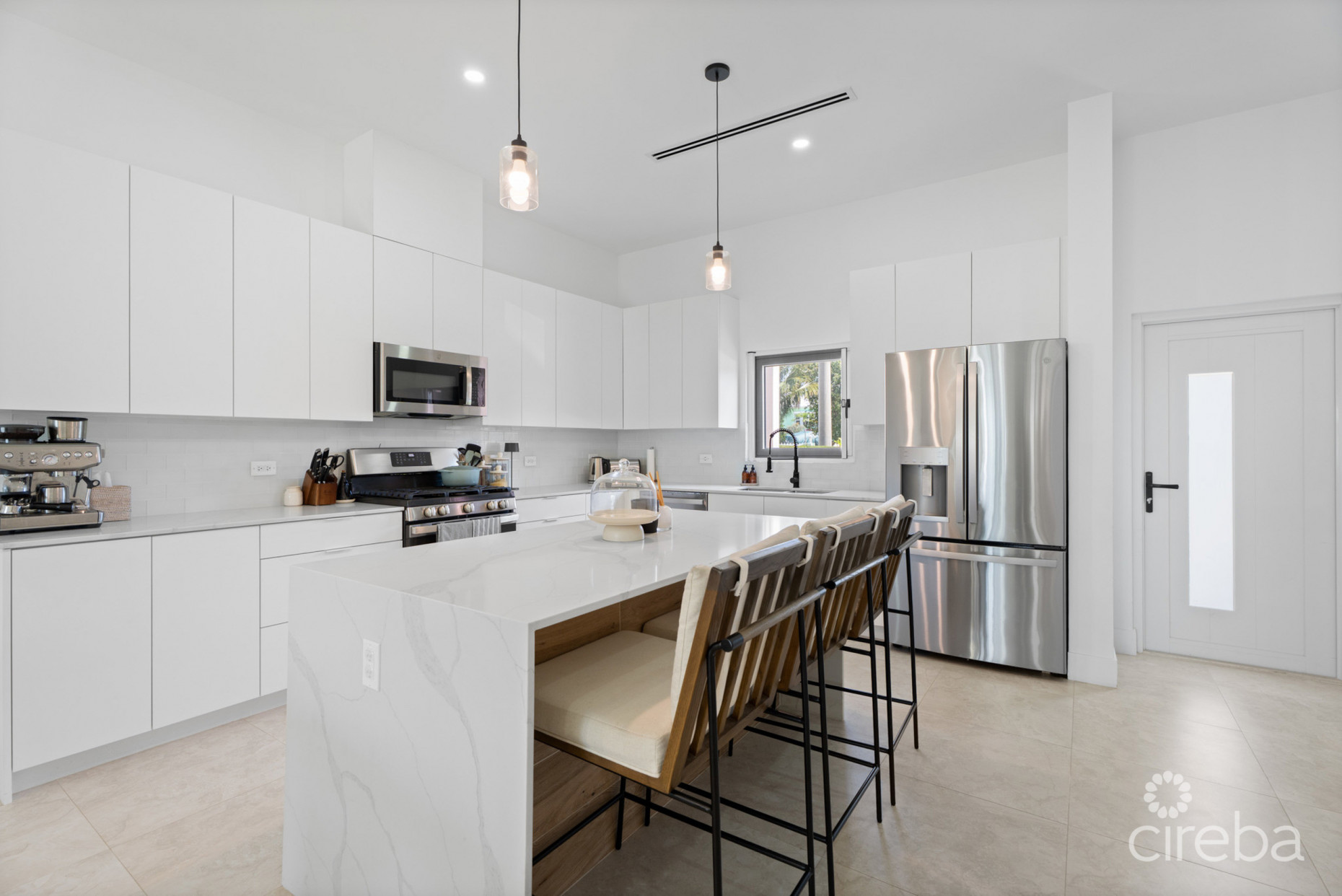 THE MEADOWS AT BATABANO - 3 BED TOWNHOME WITH ROOF TERRACE