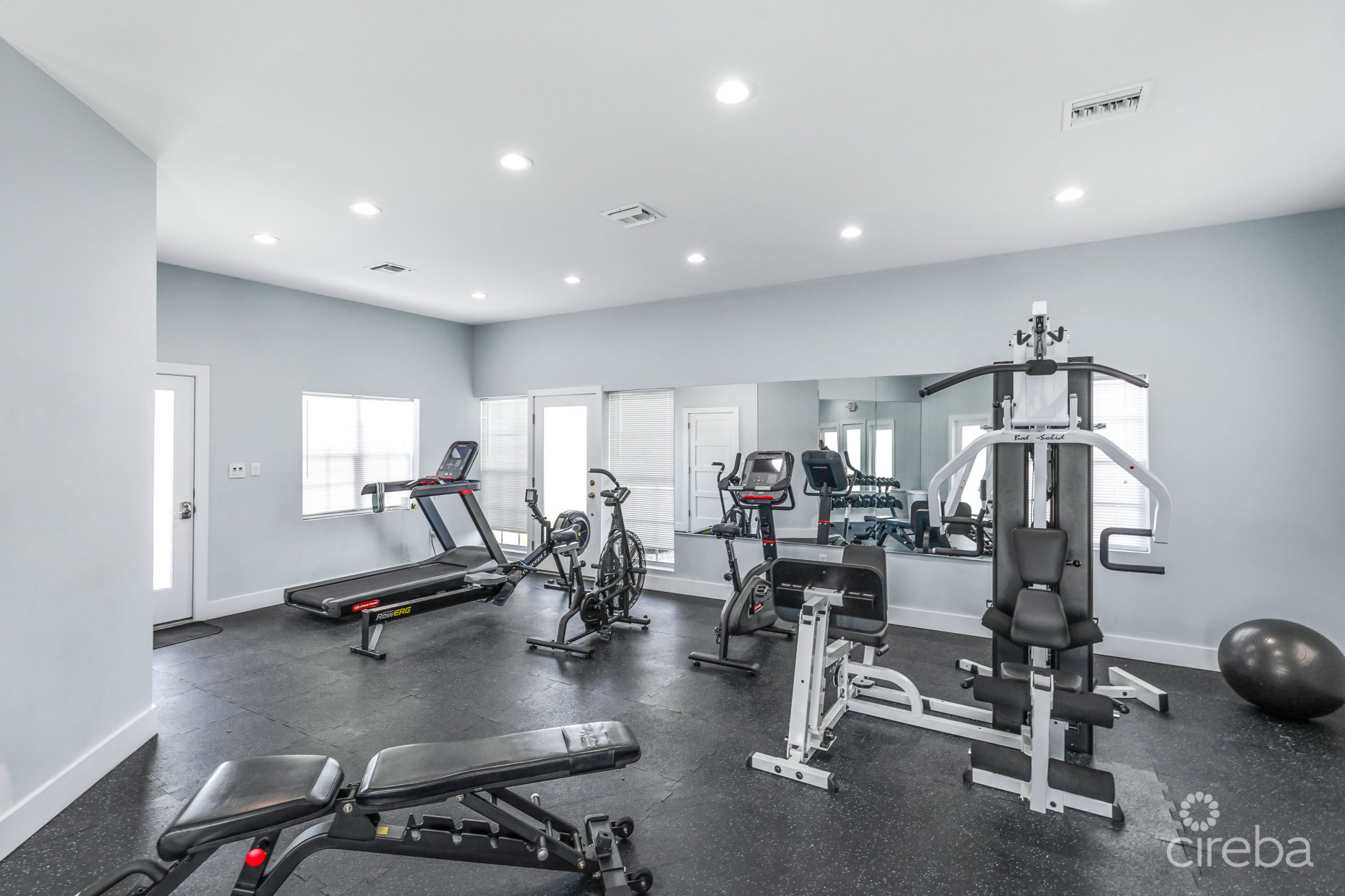 CAYMAN CROSSING 33, BEAUTIFULLY RENOVATED TOWNHOME