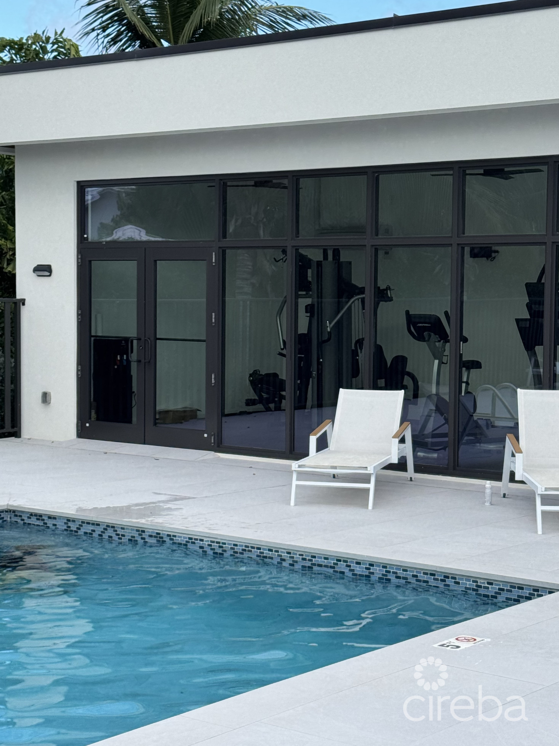 SALT AIR TOWNHOME END UNIT 4 BED