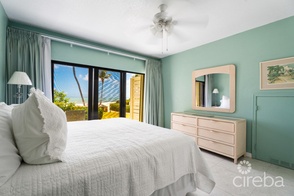 BEACH FRONT ONE BED CONDO IN WEST BAY - 22 VILLA PAPPAGALLO