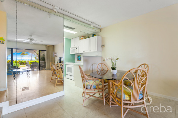 BEACH FRONT ONE BED CONDO IN WEST BAY - 22 VILLA PAPPAGALLO