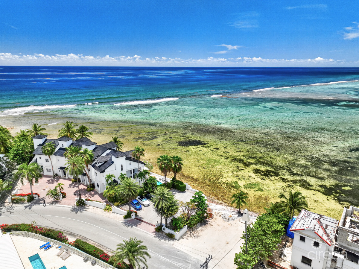 PALACADES VILLA 1 ON PROSPECT POINT