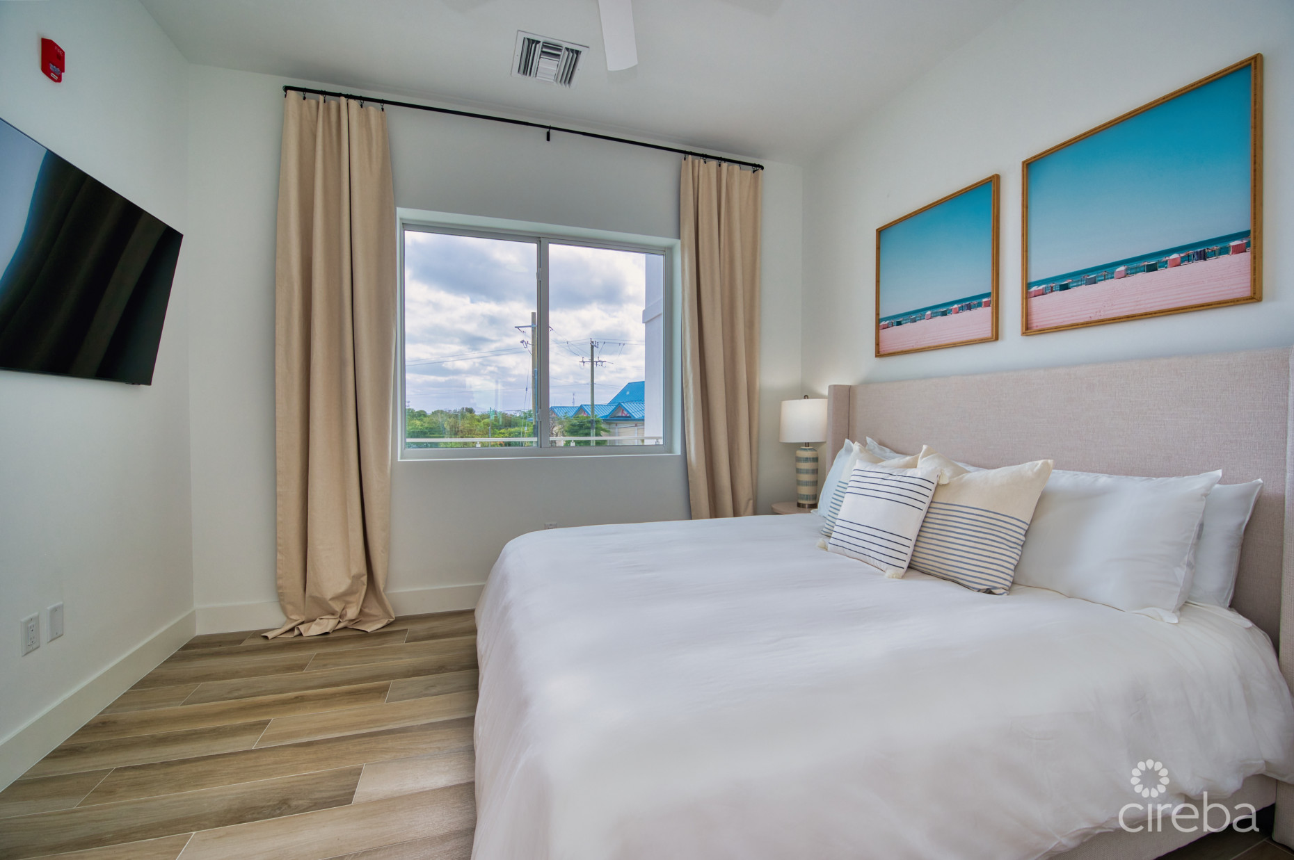 SUNSET POINT #17 - AIR B N B 5 STAR RATED TOP PERFORMER