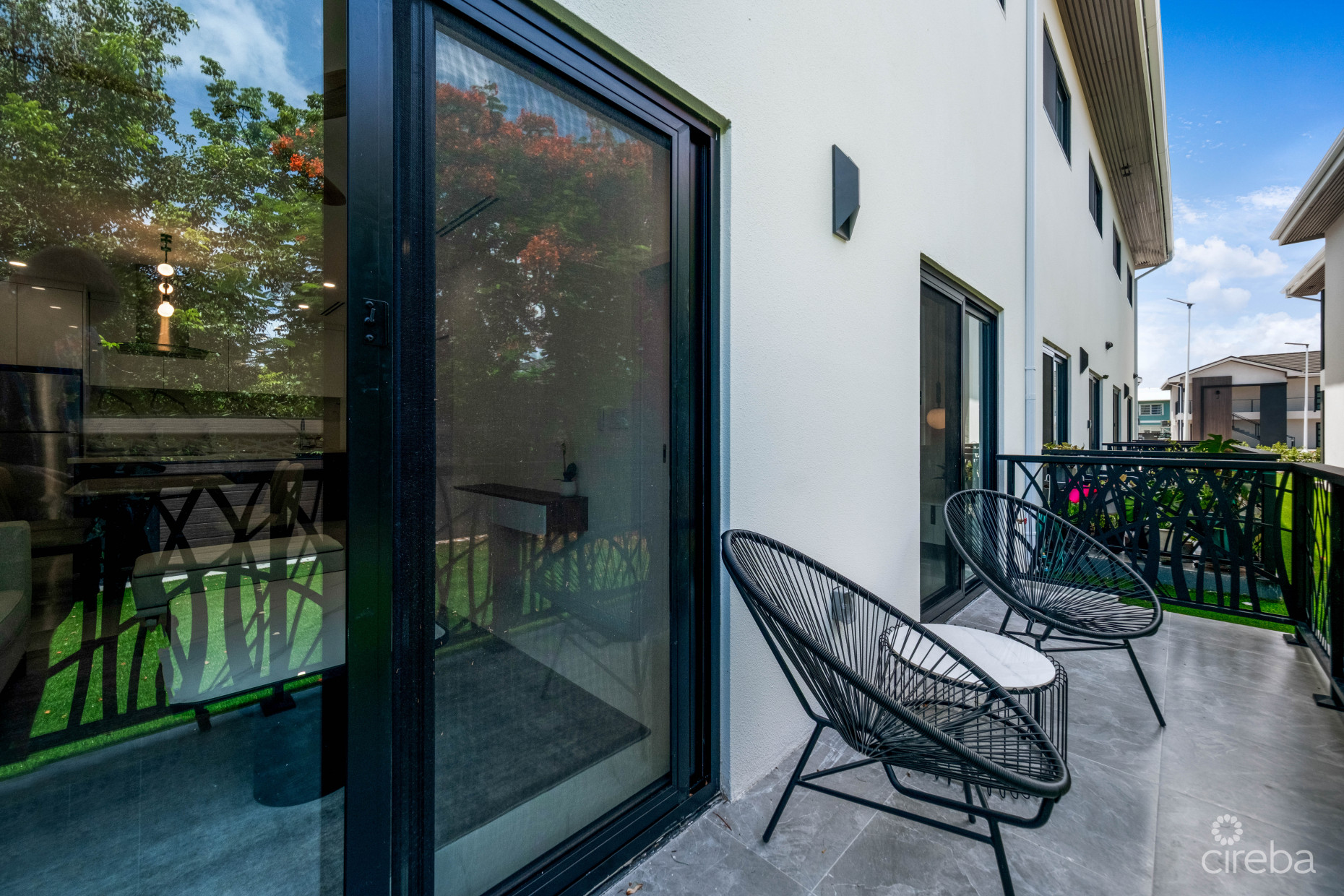 ARZA 2B/2B - $25K CASH BACK AT CLOSING