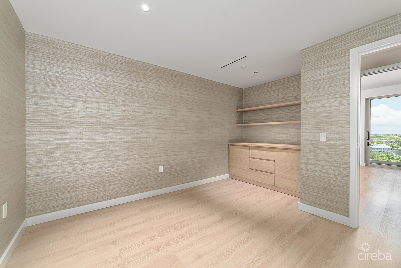 ONE|GT RESIDENCES - UNIT 702