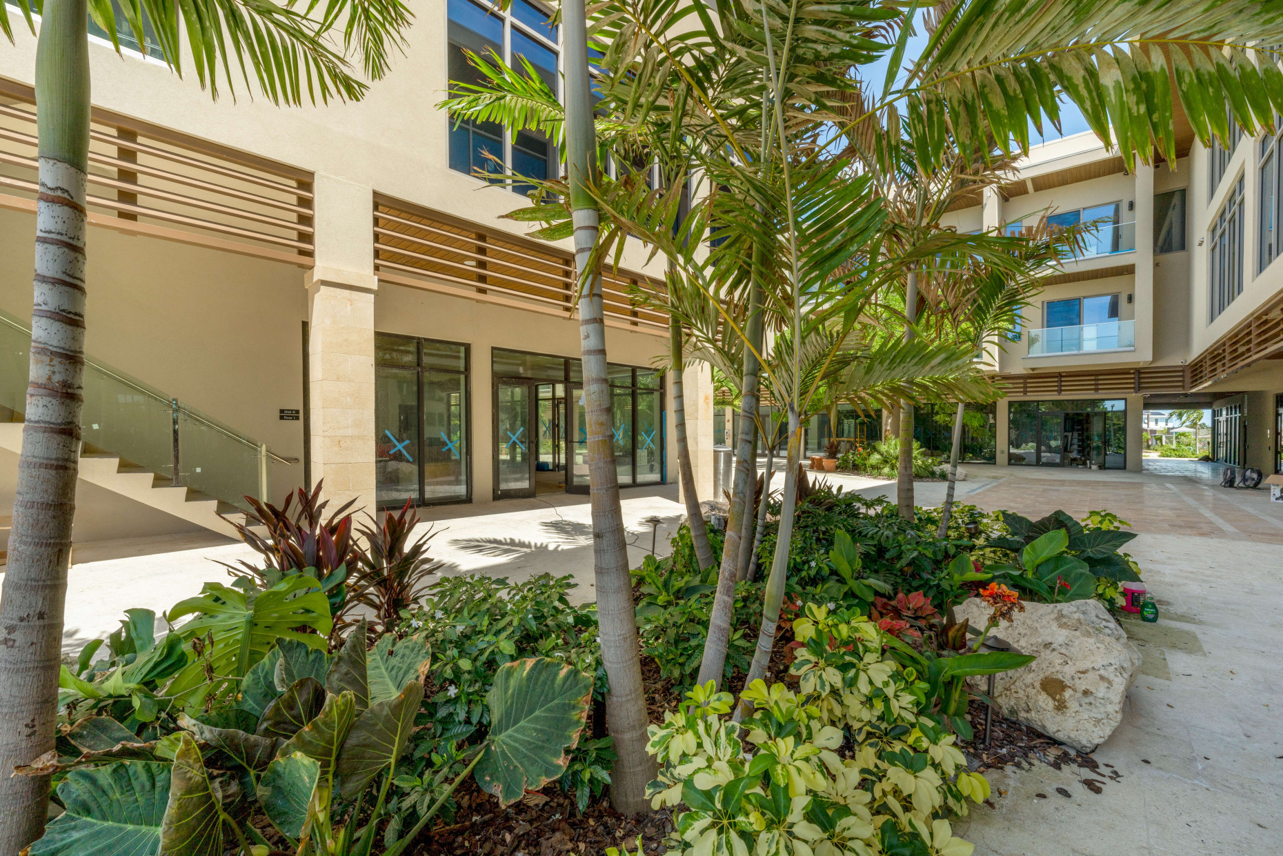 Harbour Walk Retail Space