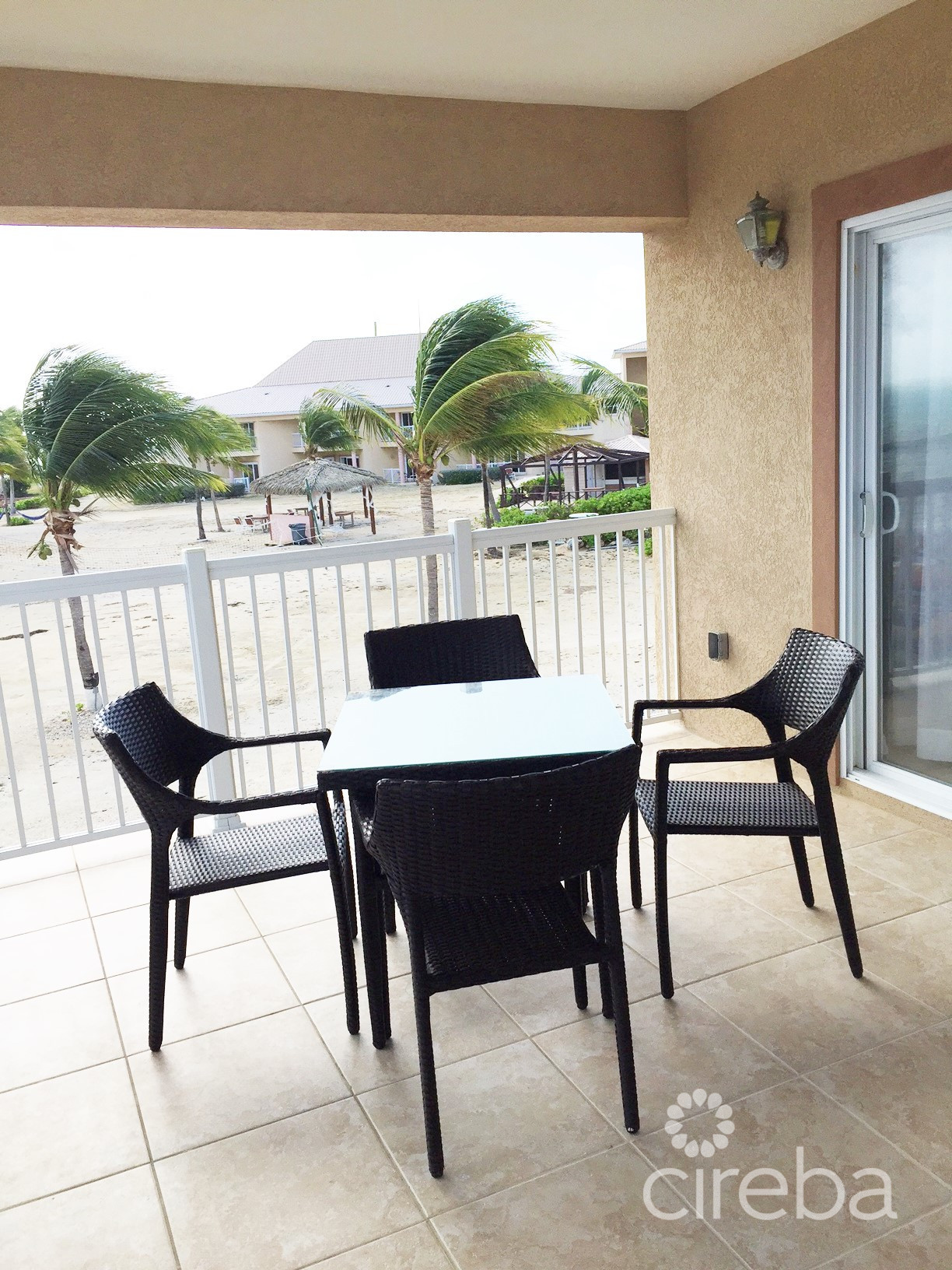 HOLIDAY INN RESORT - FRACTIONAL OWNERSHIP