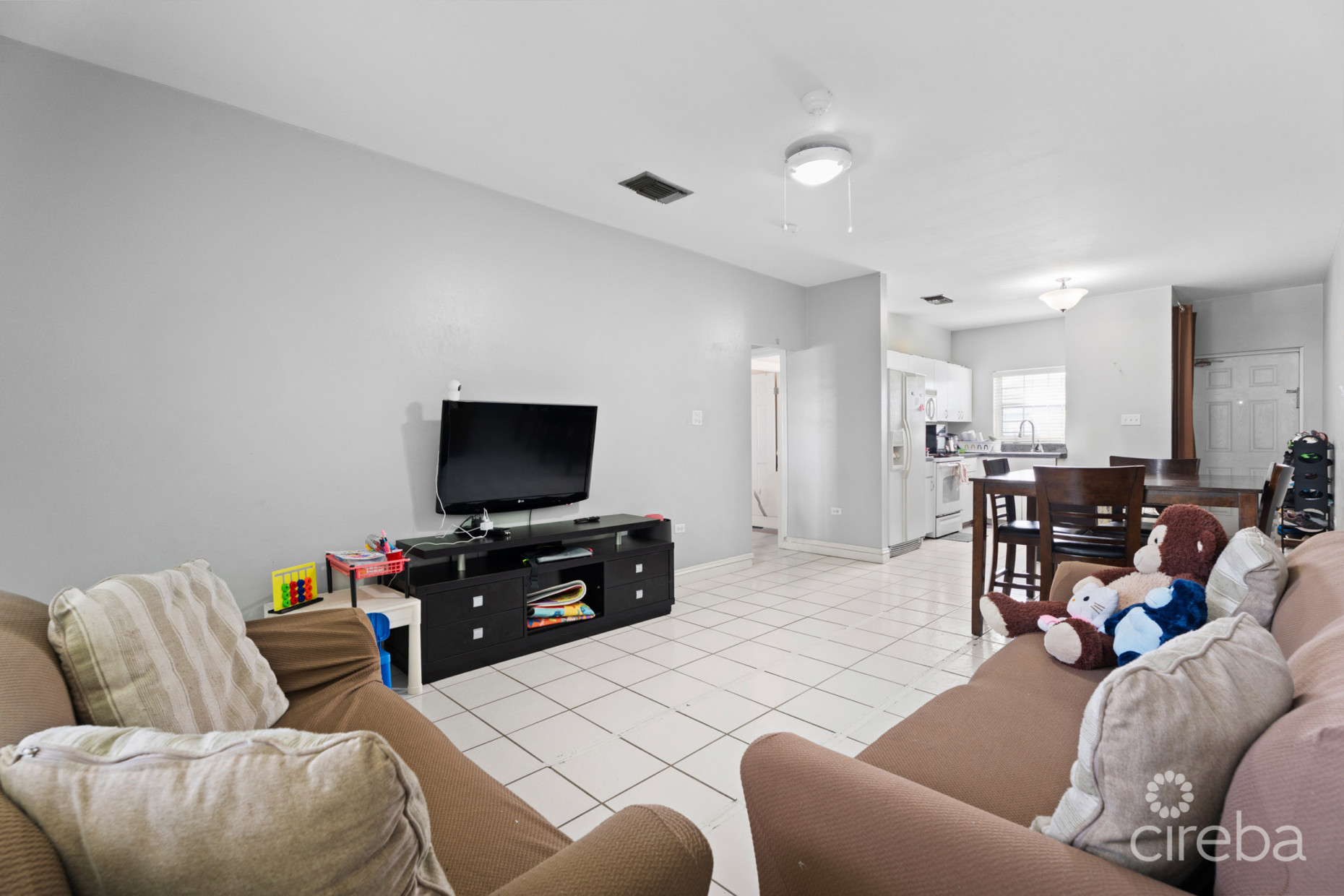 SILVER OAKS CONDO - 2 BED, 2 BATH . SECOND FLOOR