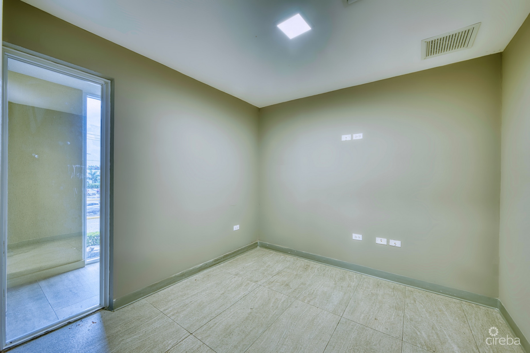 PROFESSIONAL OFFICE SUITE  AT PALM GROVE (UNIT 5)