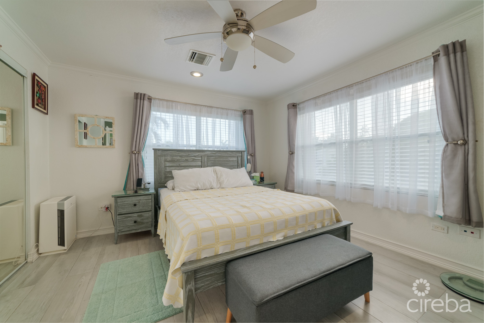 PARKLANE LIVING TOWNHOUSE