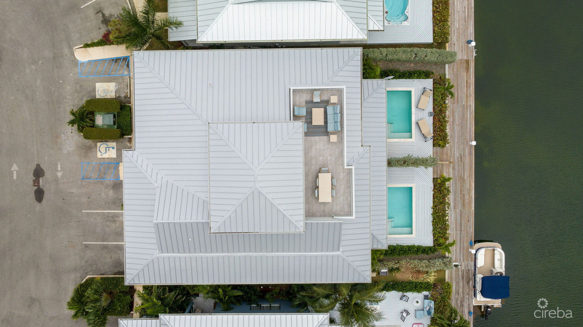 SEAHAVEN PROSPECT WATERFRONT 4 BED DUPLEX - AIR B N B