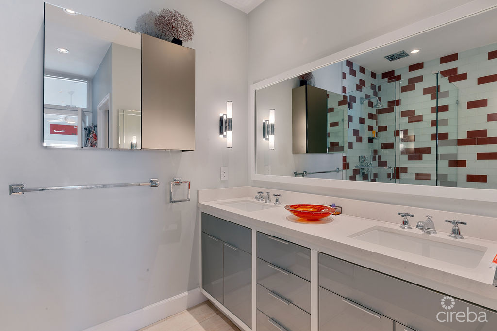 LAGUNA DEL MAR PENTHOUSE