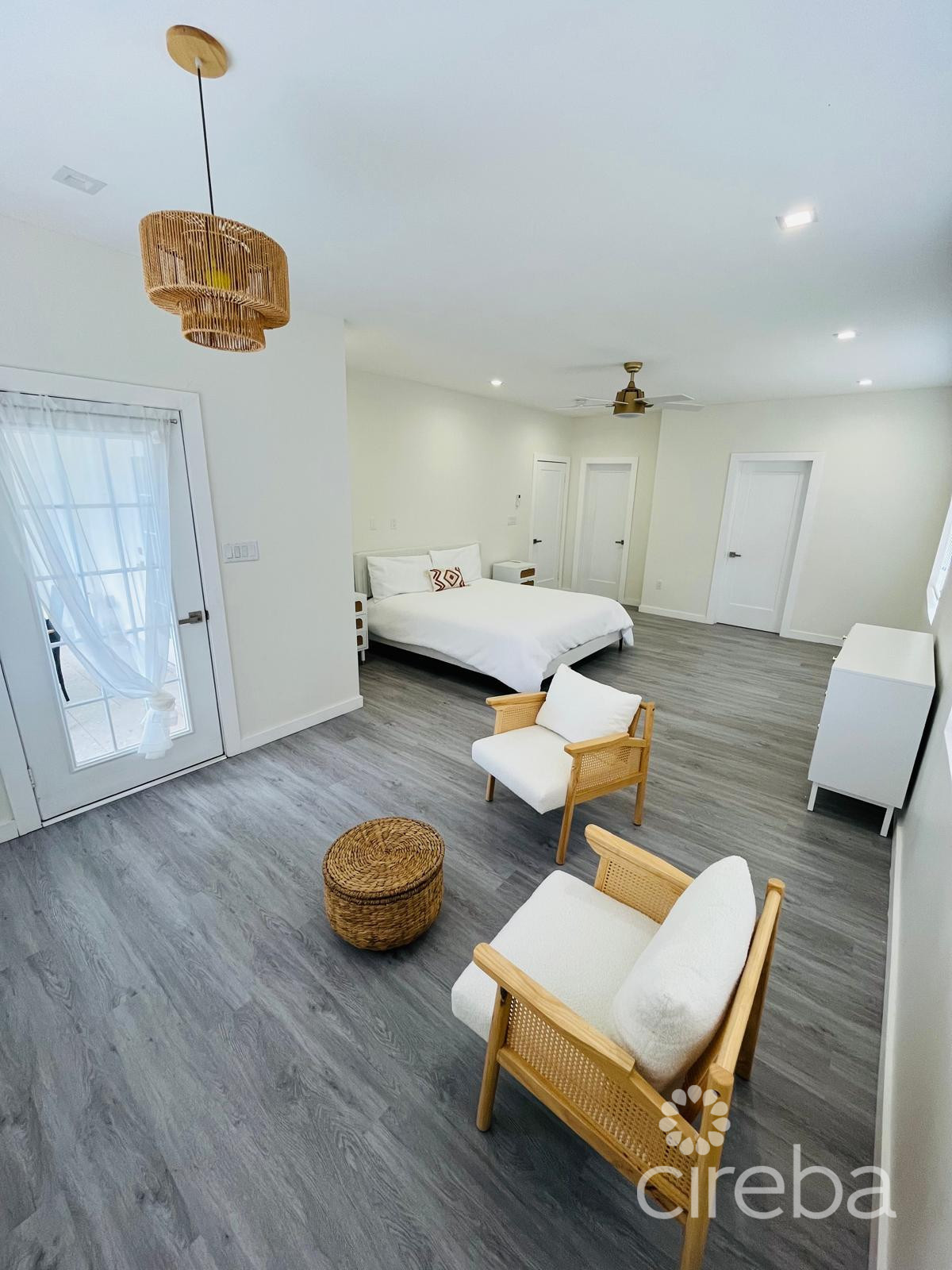 LITTLE CAYMAN 4 BEDROOM RESIDENTIAL HOME