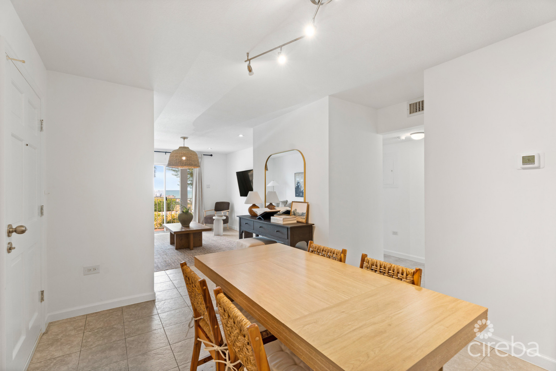 CARIBBEAN COURTS 8B, OCEANFRONT CONDO