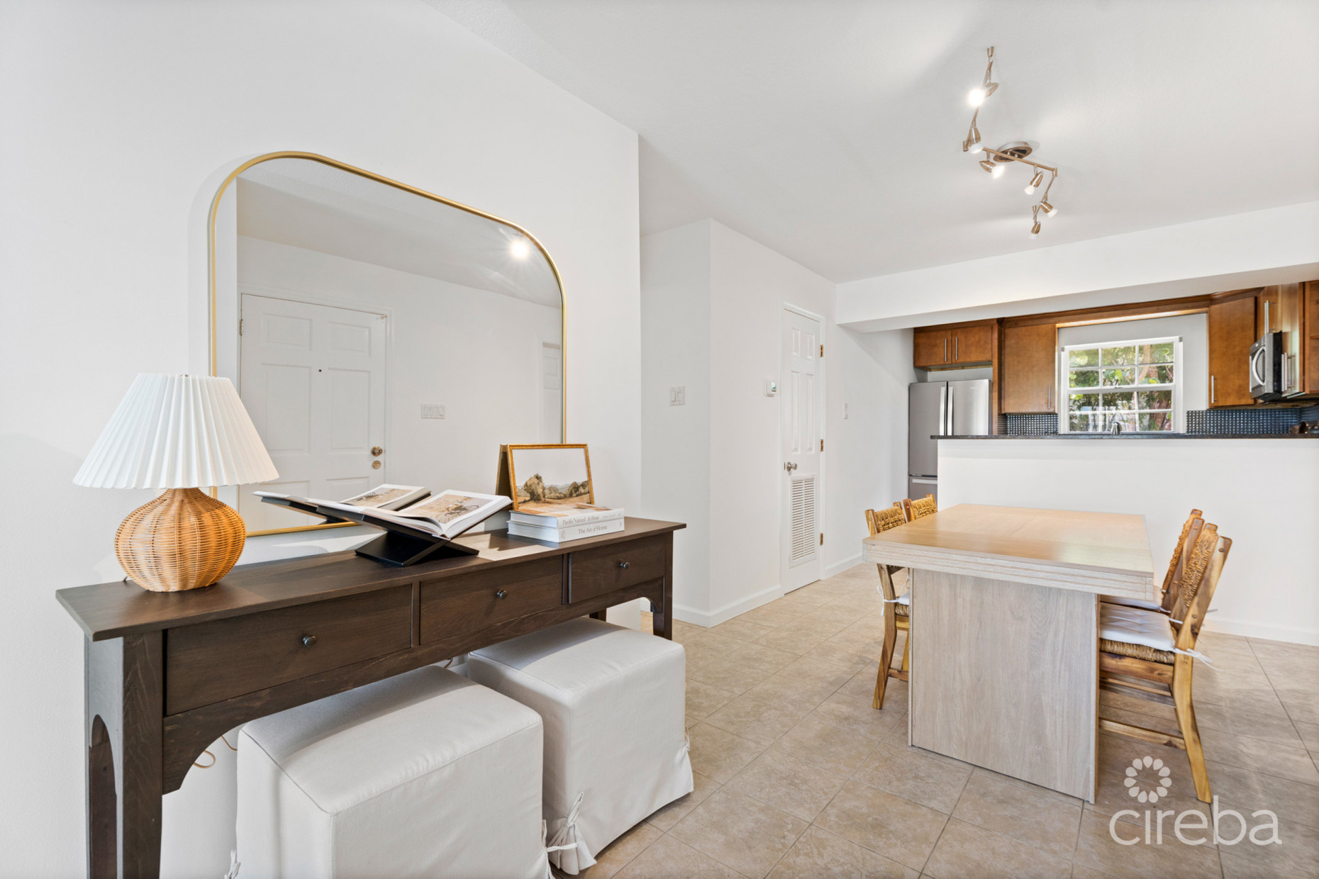 CARIBBEAN COURTS 8B, OCEANFRONT CONDO