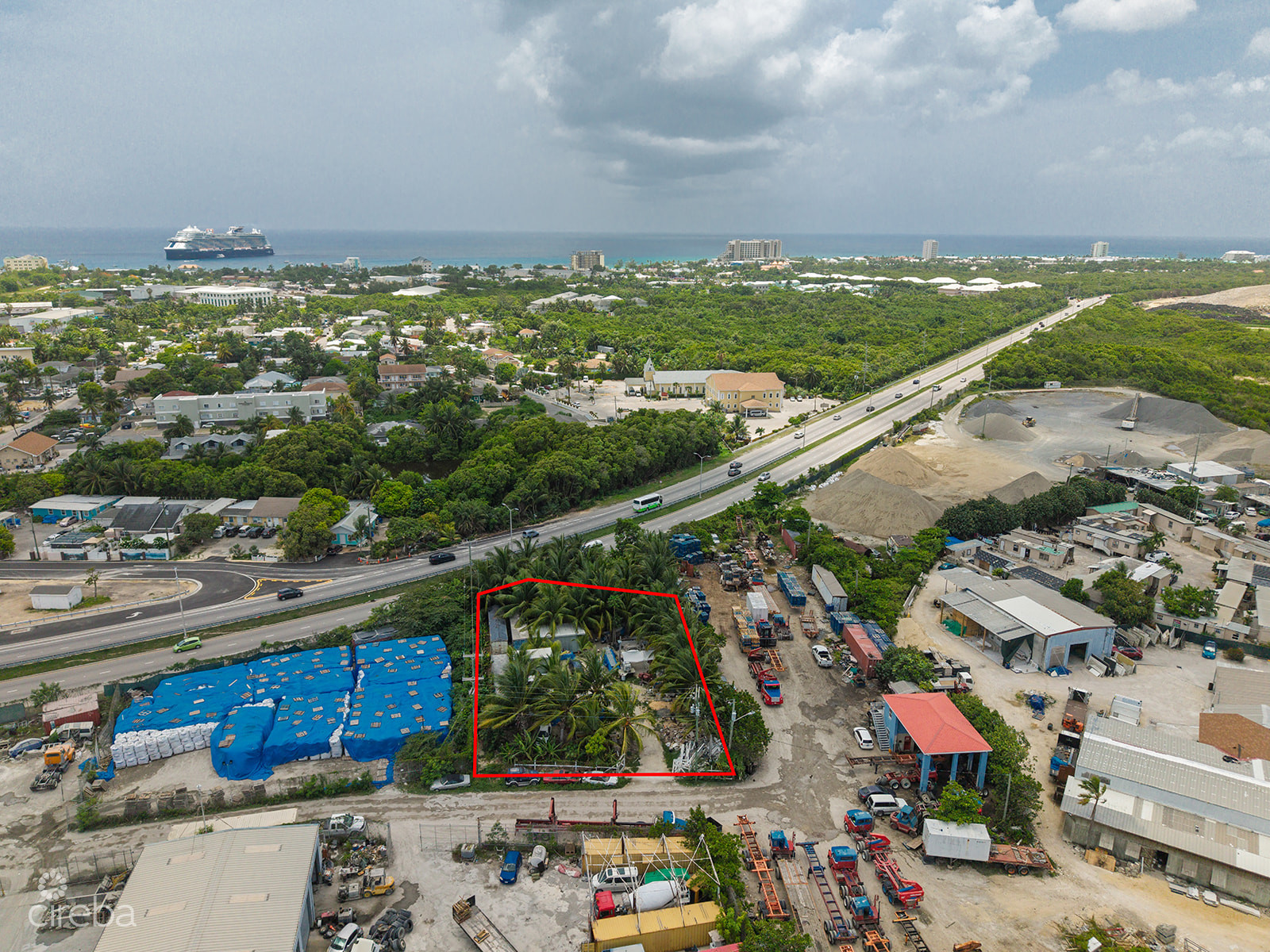 HEAVY INDUSTRIAL - 0.50 ACRES ON SEYMOUR DR