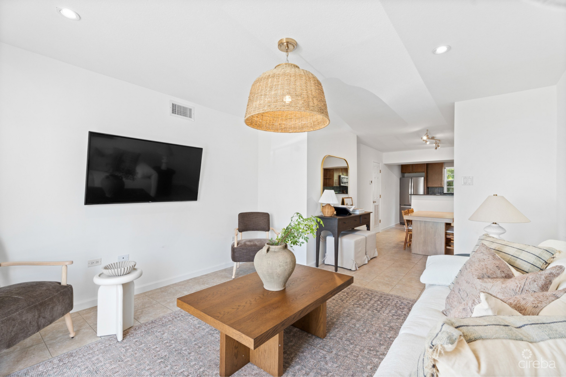 CARIBBEAN COURTS 8B, OCEANFRONT CONDO