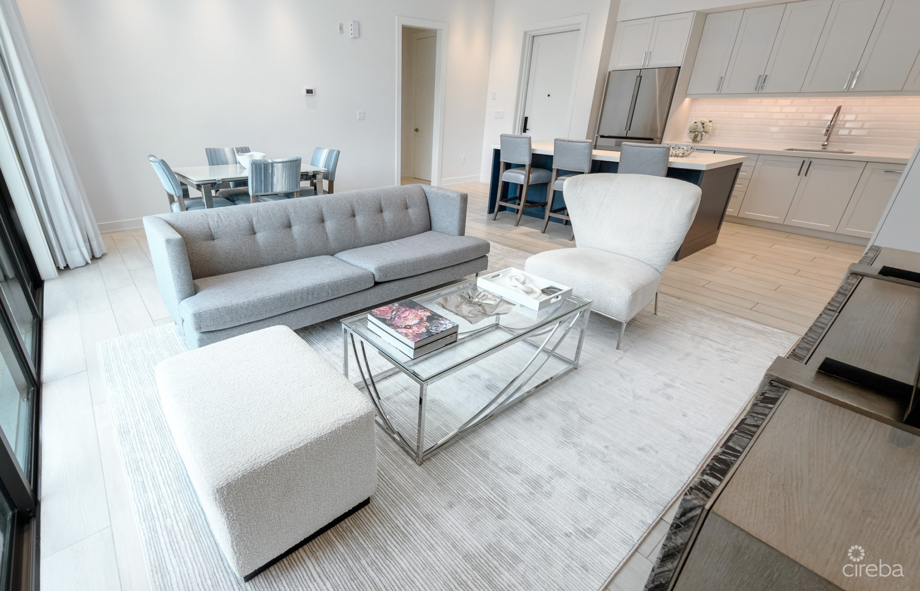 OLEA - 2 BED CORNER CONDO