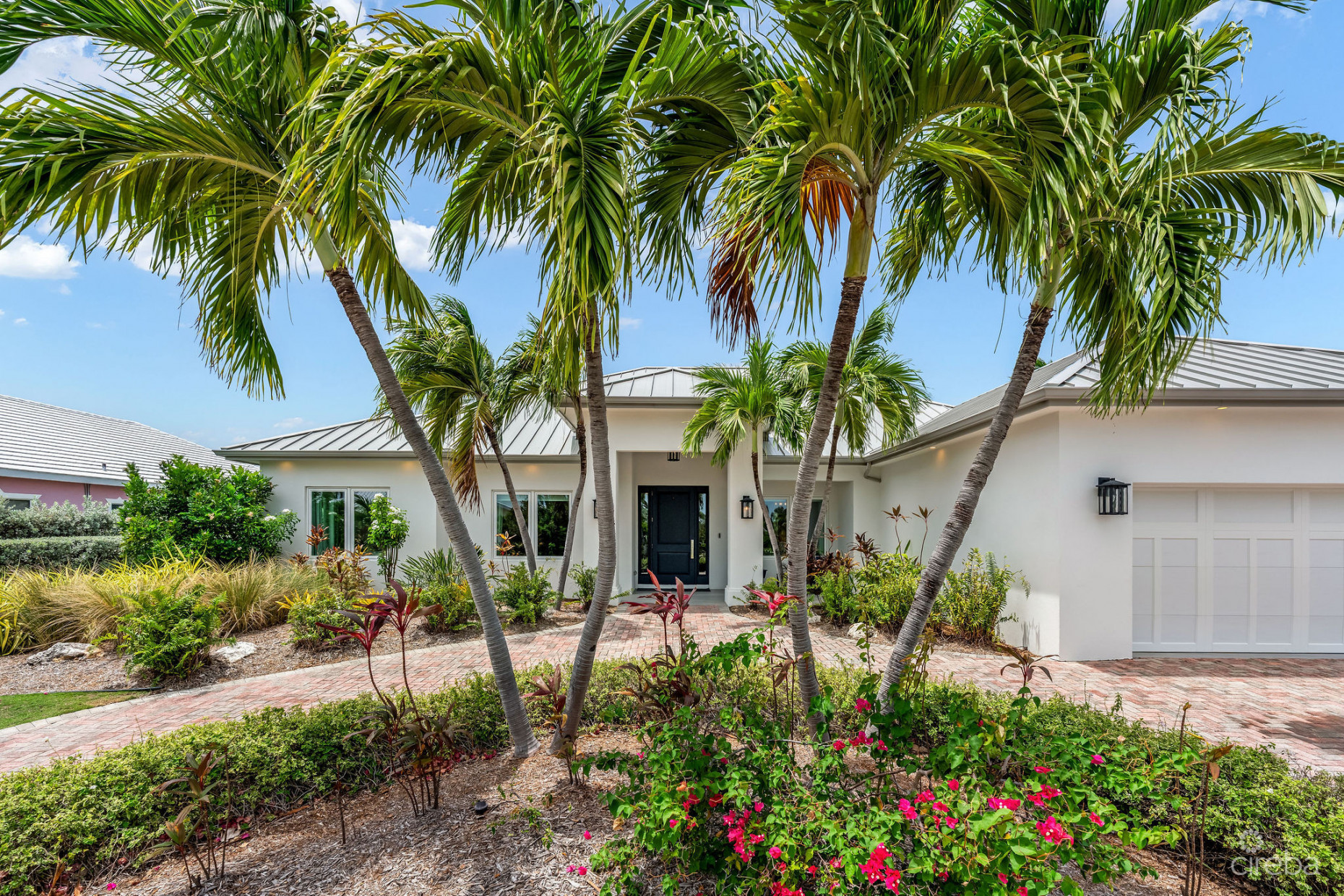 COCONUT COVE, THE SHORES FAMILY HOME