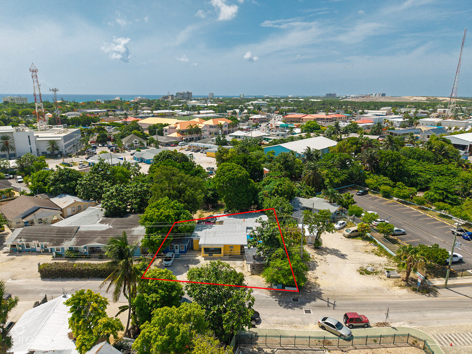 0.15 ACRES OF PRIME COMMERCIAL PROPERT - GEORGE TOWN