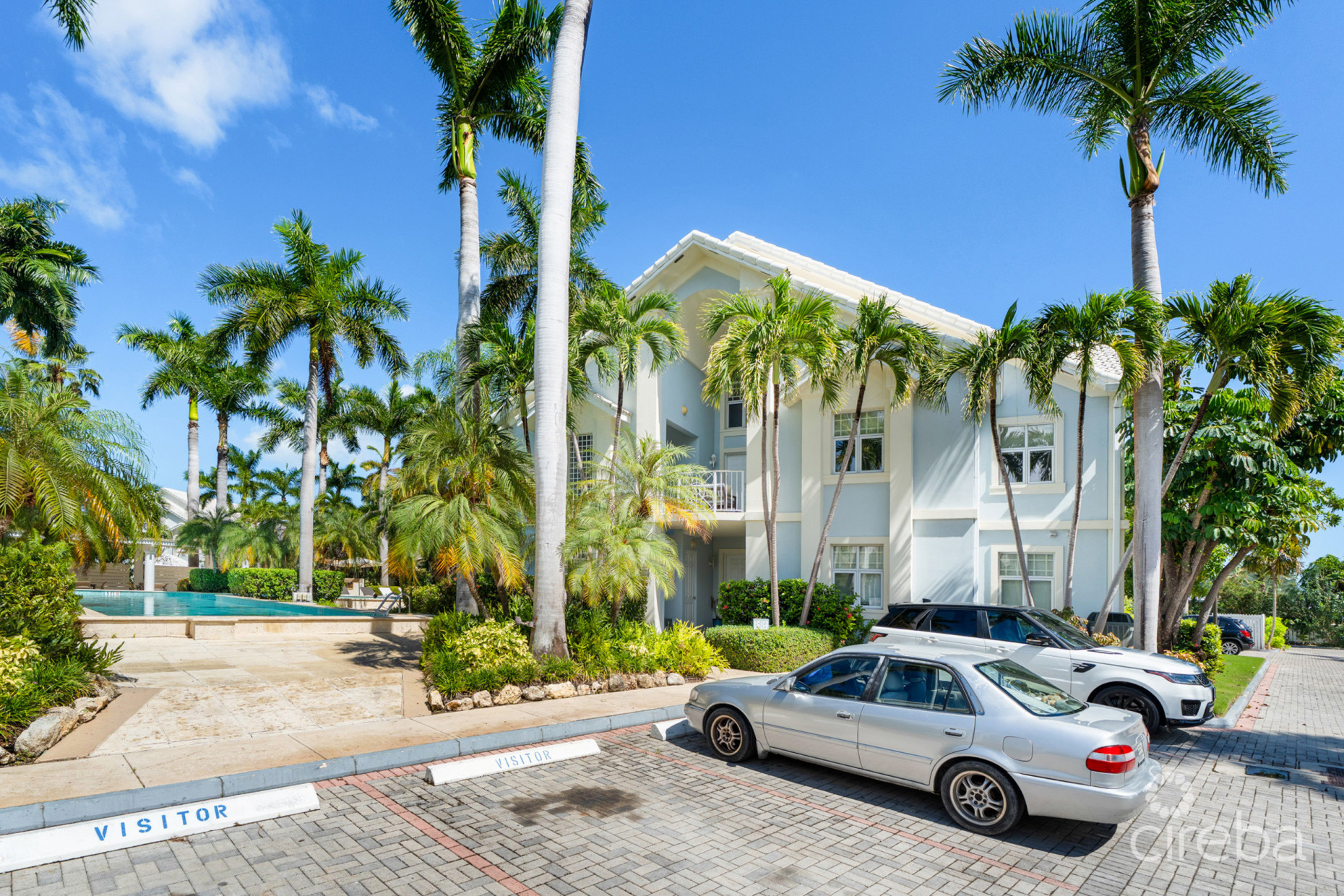 BRITANNIA KINGS COURT EXECUTIVE HOME