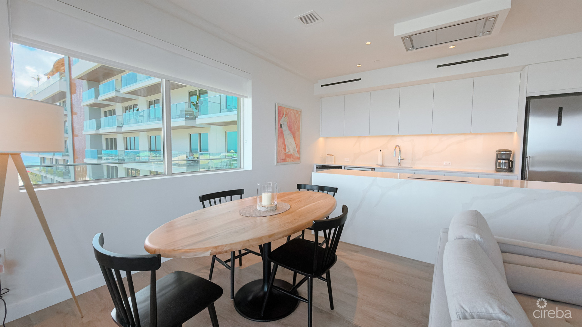 ONE GT - FURNISHED 2 BED WITH DEN
