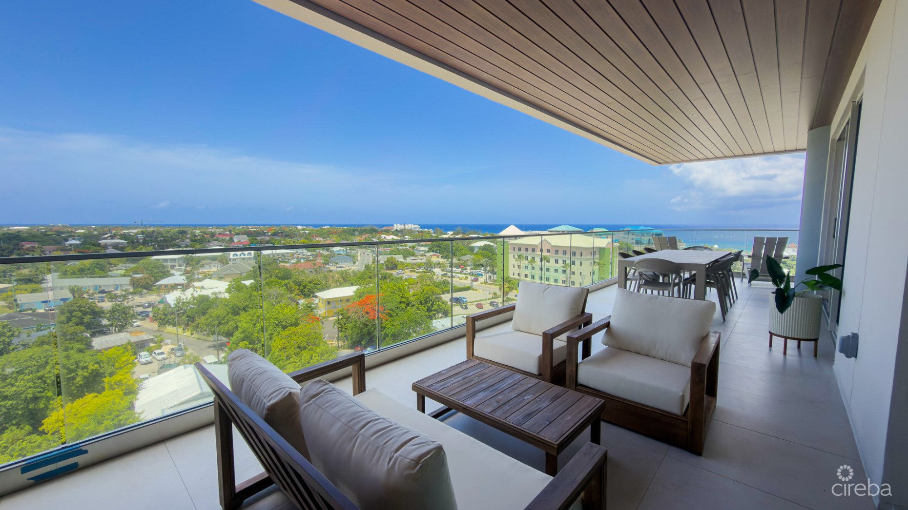 ONE GT - FURNISHED 2 BED WITH DEN