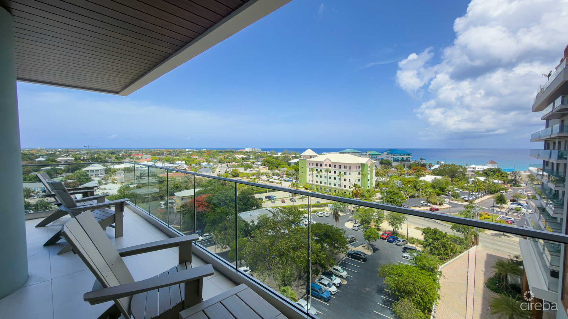ONE GT - FURNISHED 2 BED WITH DEN