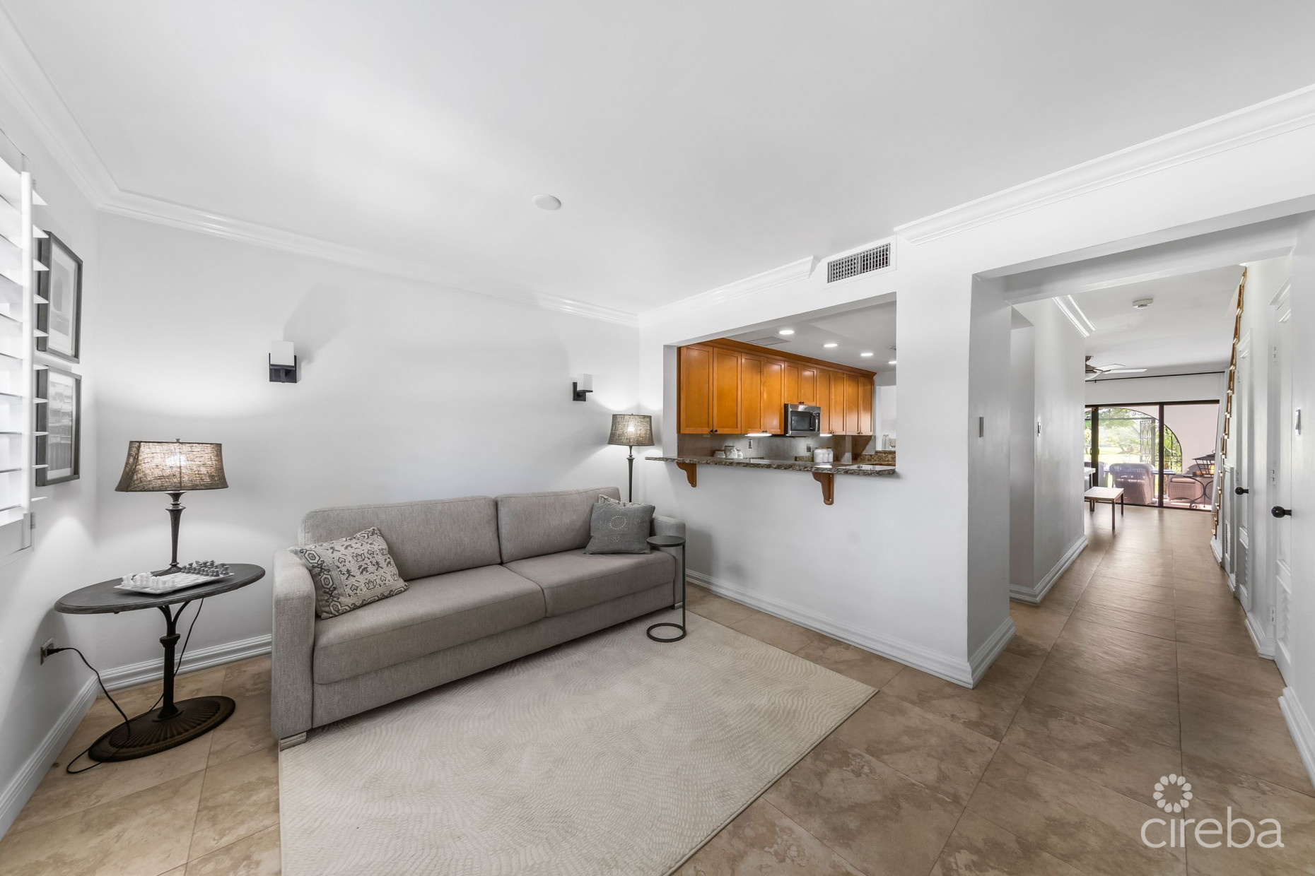 LIME TREE BAY UNIQUE 4 BED, 3.5 BATH WITH WATER VIEWS
