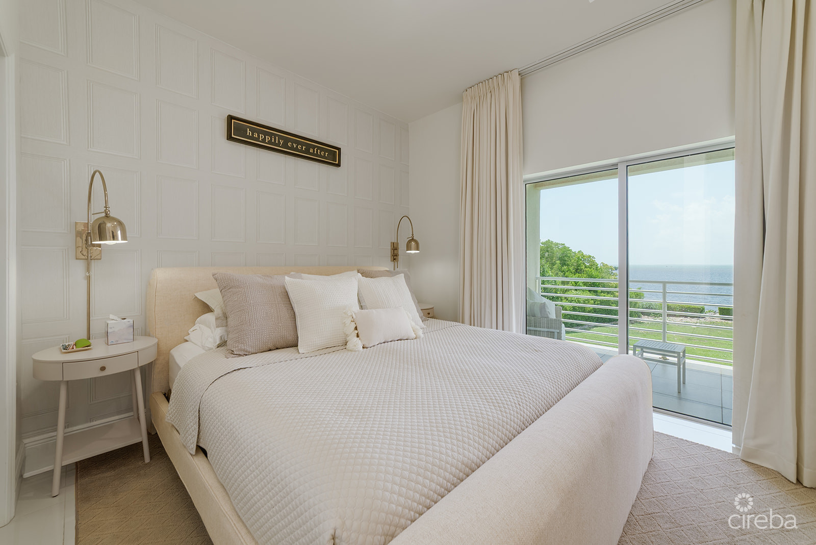 SNUG HARBOUR VILLAS #2 - OCEANFRONT TOWNHOME